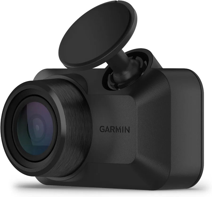Garmin Dash Cam 67W