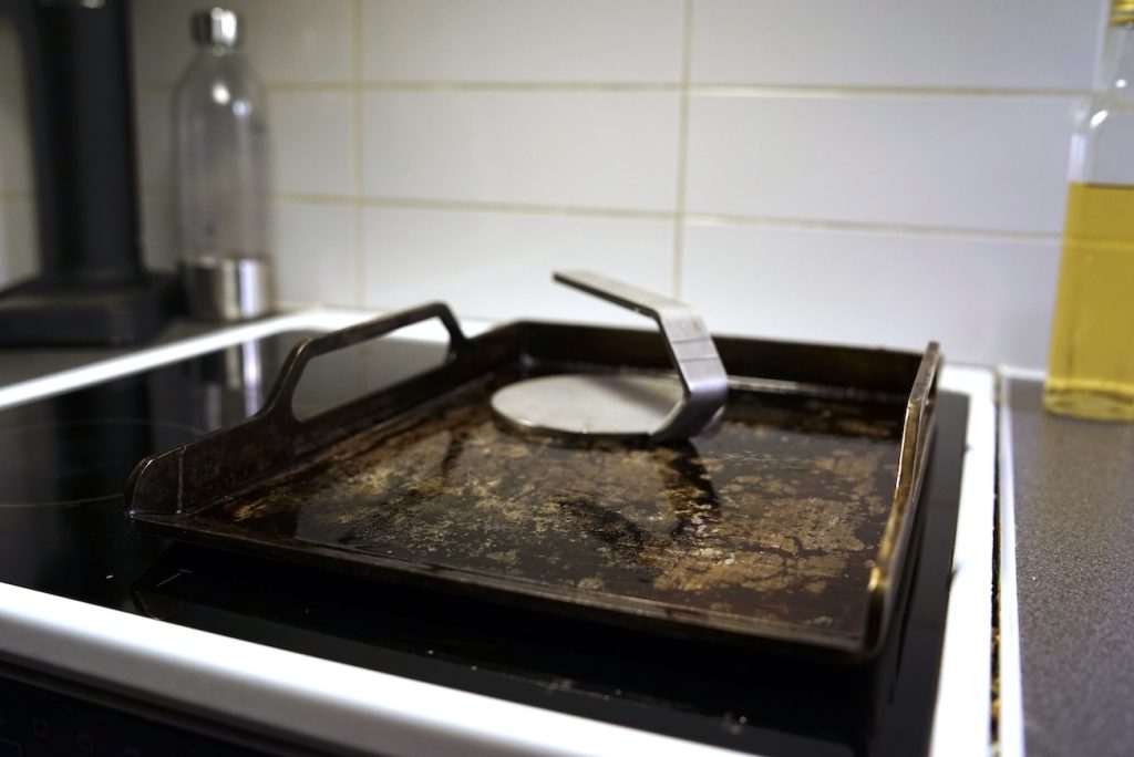 stekbord Tuthult från bluegaz på induktionshäll